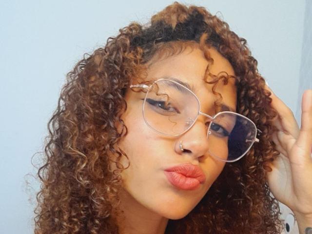 CinthiaWalker - Live porn &amp; sex cam - 15998834