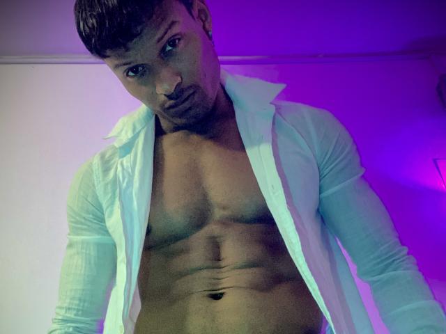 JacksonCooper - Sexe cam en vivo - 16000330