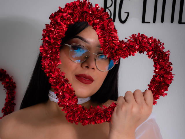 AlessaJames - Live sex cam - 16002242