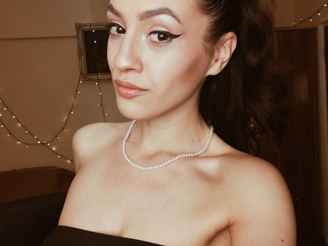 VievienneClemente - Live porn &amp; sex cam - 16016562