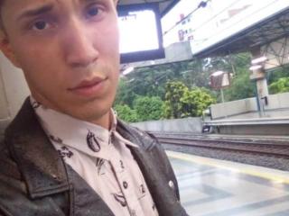 CollinsAngelo - Live sex cam - 16019890