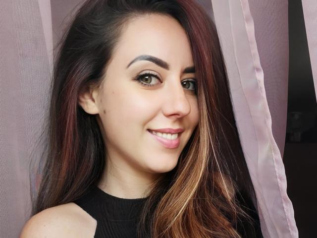 Alyah - Sexe cam en vivo - 16021474