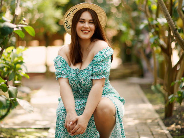 MonikaValadi - Live porn &amp; sex cam - 16026170