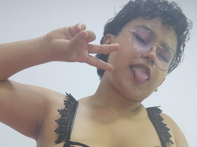 ZamiraJimenez - Live sex cam - 16038110