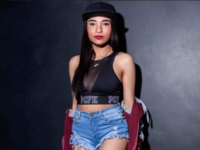 SarahyJhones - Live porn &amp; sex cam - 16045066