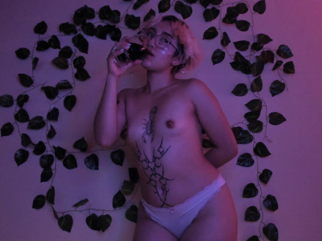 NaraSuarez - Live Sex Cam - 16046058