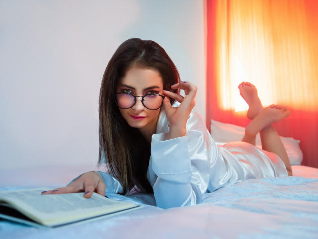 EmiliaMilly - Live sex cam - 16053294