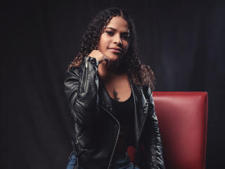 AnthonellaSmithh - Live porno og sexkamera - 16053626