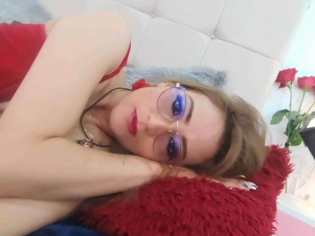 LucyRosiekus - Live porn &amp; sex cam - 16055158