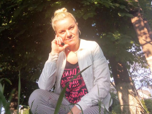 NikiCaddy - Sexe cam en vivo - 16061841