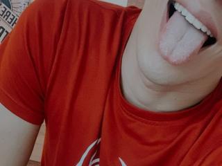 CollinsAngelo - Live sex cam - 16073854