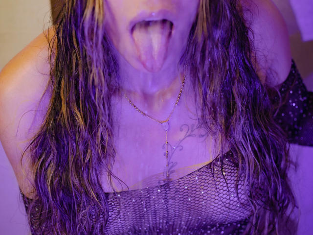 GeraldineSuaan - сексуальная веб-камера в реальном времени - 16084258