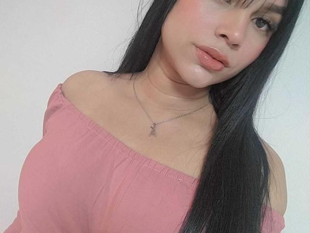 SelinaStone - Sexe cam en vivo - 16090122