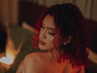 AvrilRojas - Live Sex Cam - 16094554