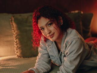 AvrilRojas - Live Sex Cam - 16094562