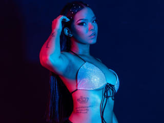 EmilyBrowm - Live Sex Cam - 16095810