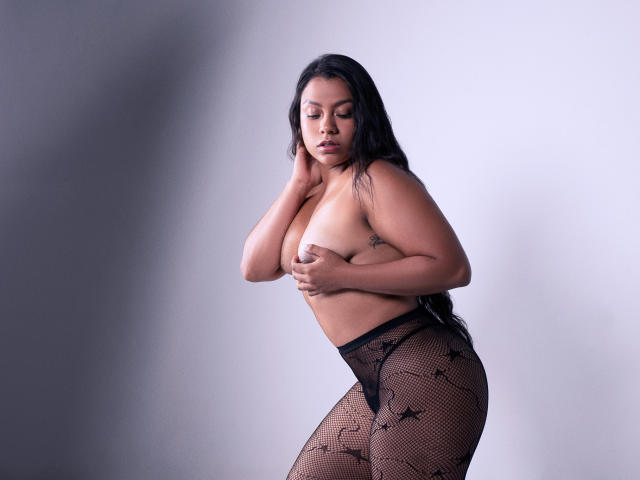 JulietaOrtega - Sexe cam en vivo - 16101370