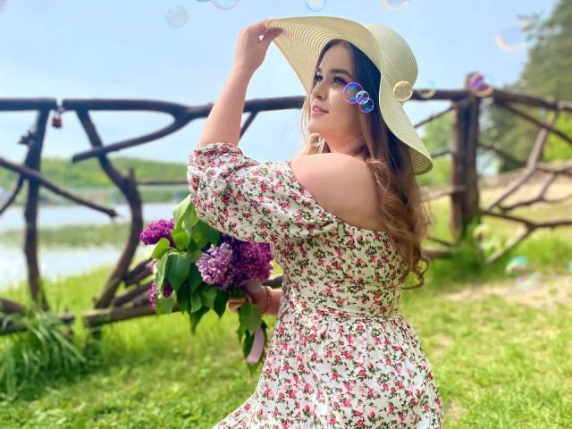 KrisBurke - сексуальная веб-камера в реальном времени - 16102718