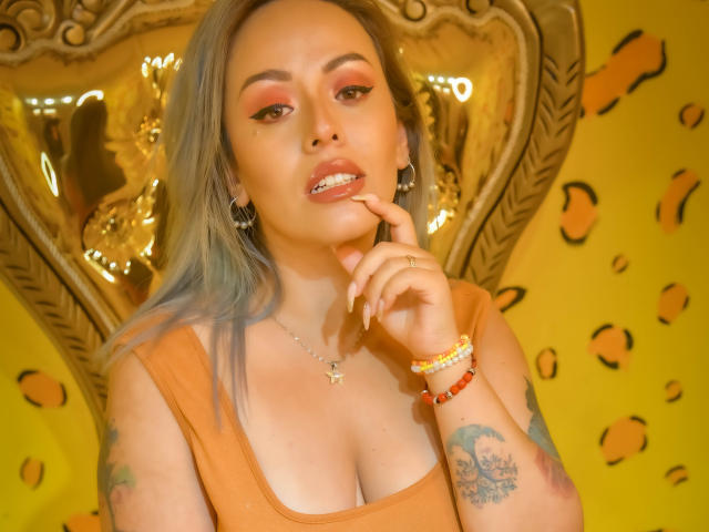 Joanallen - Live porno og sexkamera - 16114142