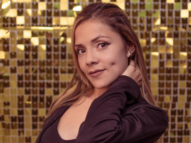 EmilieIsseman - Sexe cam en vivo - 16120234