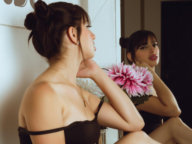 LeticiaFlorenz - Live porn &amp; sex cam - 16121962