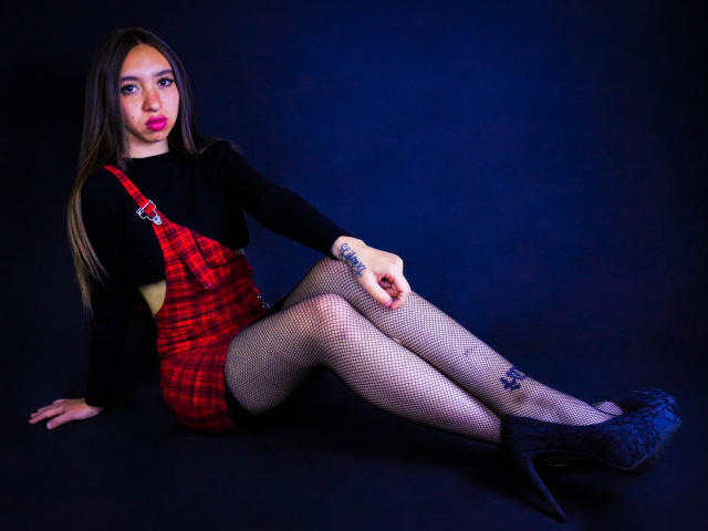 AngelinnaFox - Live sex cam - 16122886