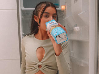 SofyDubro - сексуальная веб-камера в реальном времени - 16123190