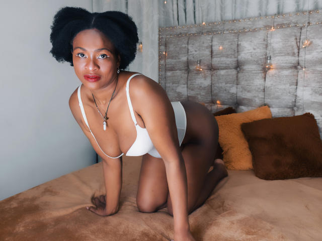 CamilaSandovali - Live Sex Cam - 16123298