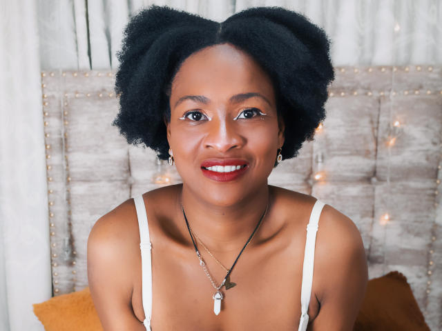 CamilaSandovali - Live porno og sexkamera - 16123342