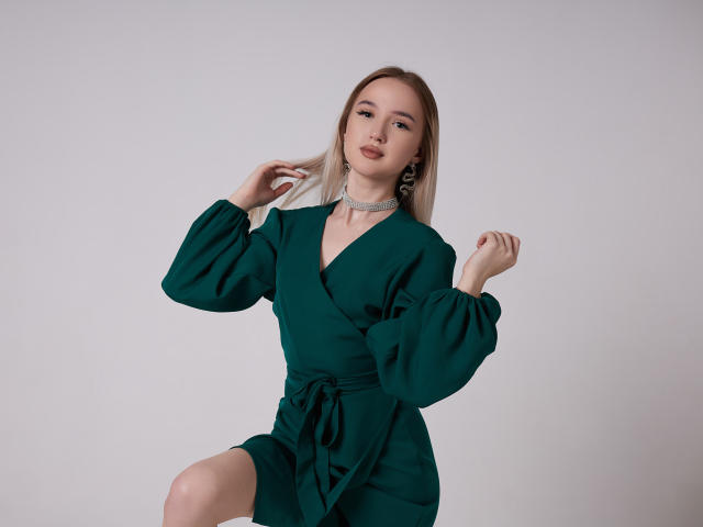 AnfisaCute - Live Sex Cam - 16125734