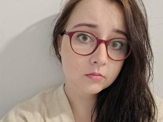 HollyDesire - Live sex cam - 16126342