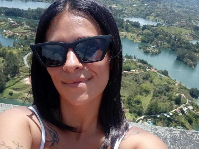 AmelieBlake - Camera khiêu dâm &amp; quyến rũ trực tiếp - 16128542