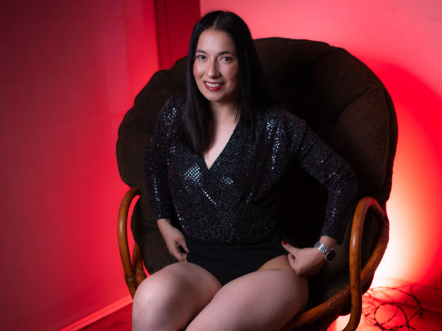 AnneStone - сексуальная веб-камера в реальном времени - 16133502