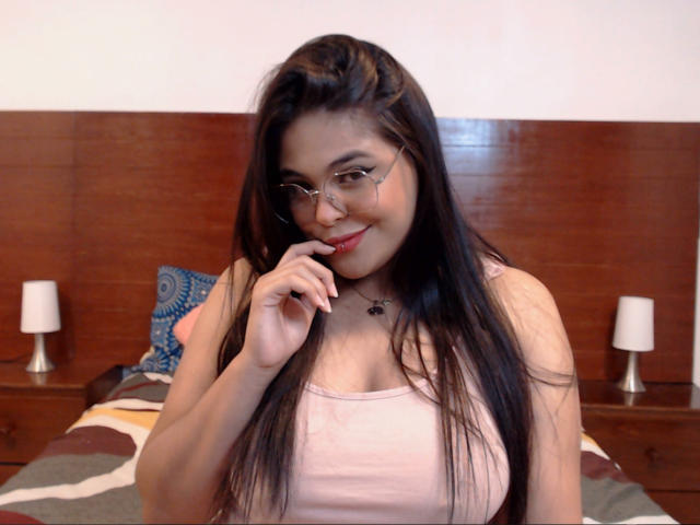 ElenaGommy - Sexe cam en vivo - 16136310