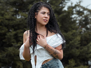 DeniseVarisov - Live porn &amp; sex cam - 16137102