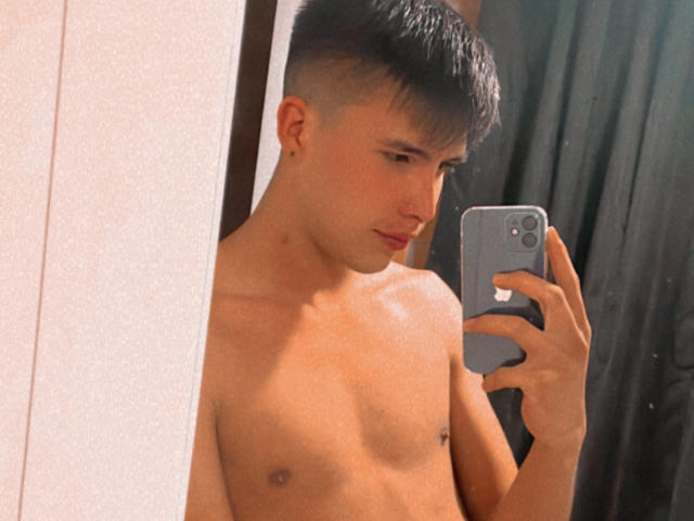 LeoParker - Camera khiêu dâm &amp; quyến rũ trực tiếp - 16139334