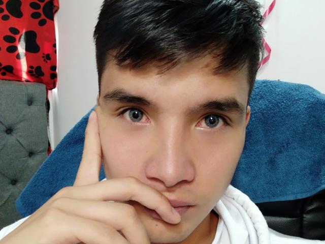 LeoParker - Sexe cam en vivo - 16139354