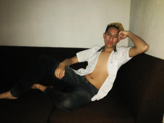 DantezBlacke - Live sex cam - 16154378