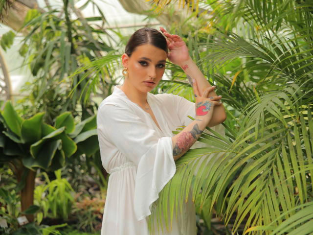 SaraOswald - Sexe cam en vivo - 16175054