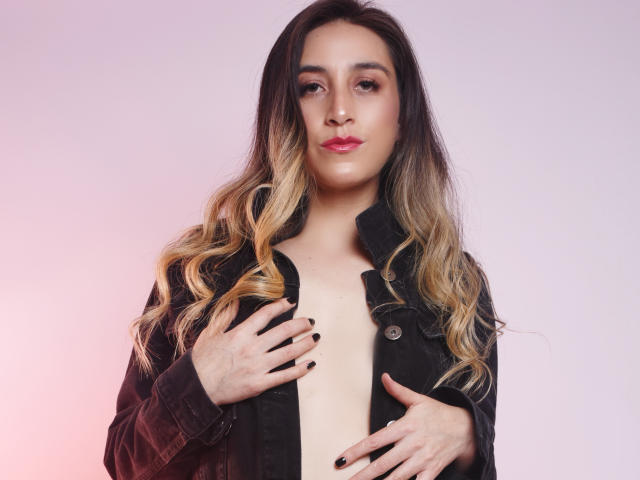 JuliethaUribe - Live porn &amp; sex cam - 16177898