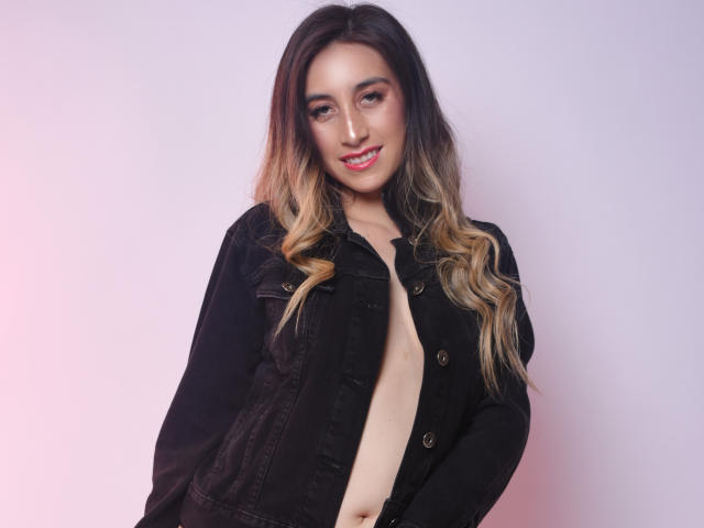 JuliethaUribe - Live porn &amp; sex cam - 16178050