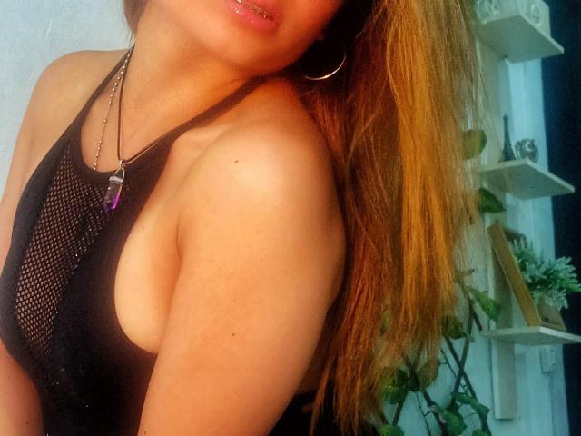 EmilyBrownbk - Sexe cam en vivo - 16198062