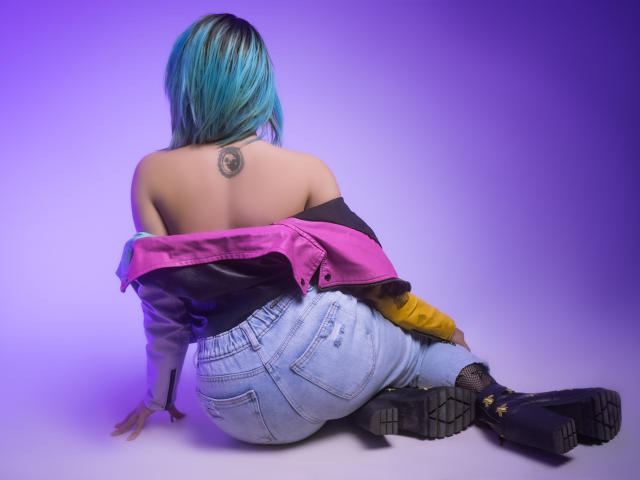 CassieJones - Live porn &amp; sex cam - 16204798