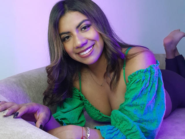 EimyRousse - Sexe cam en vivo - 16211810