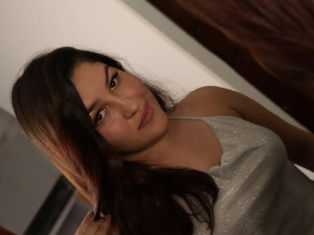 EmmaSmithCool - Live porn &amp; sex cam - 16218818