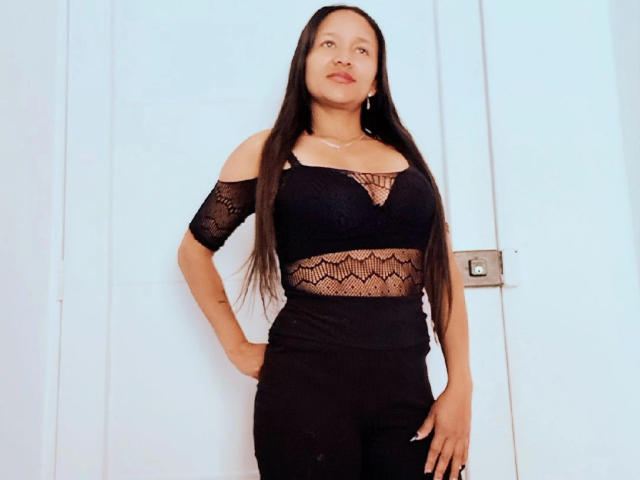 SaraBeckett - Live porno og sexkamera - 16225130