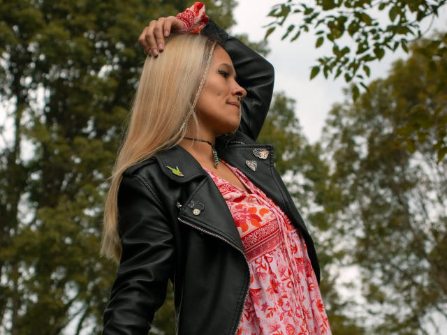 AmelieBlake - Porno na żywo i seks kamera - 16225458