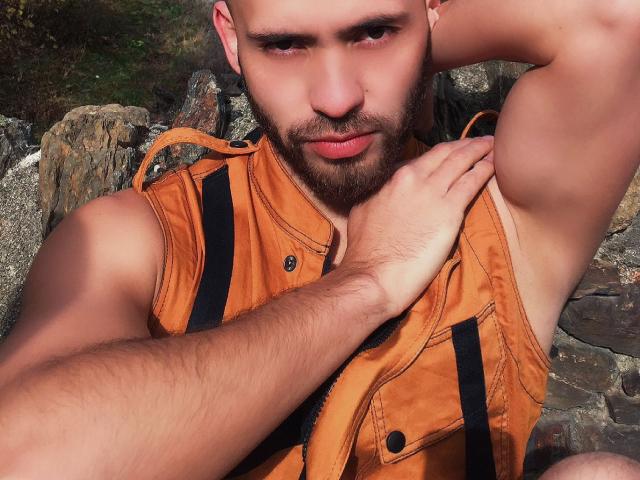 NoahMortom - Sexe cam en vivo - 16228050