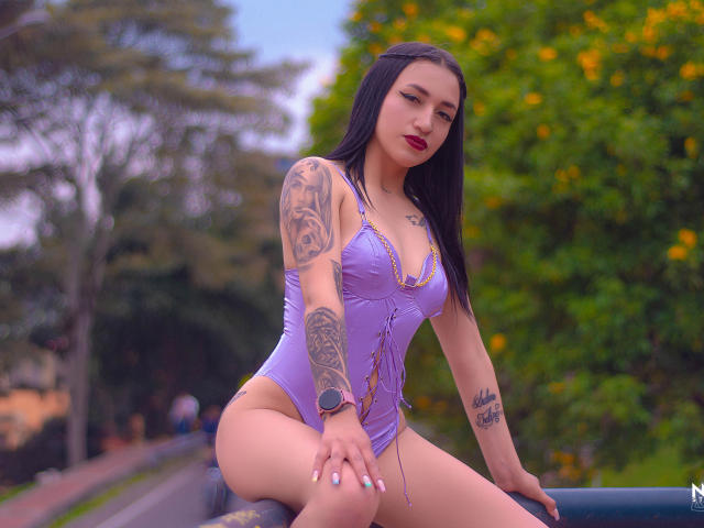 MiaResinfull - Live porn &amp; sex cam - 16229058