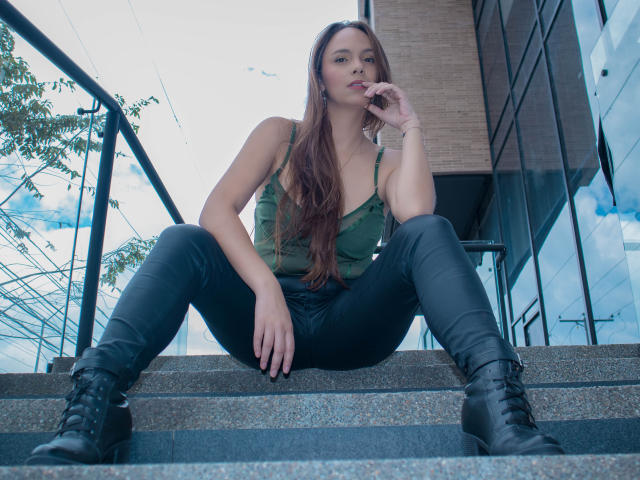 JulianneHarris - Live porn &amp; sex cam - 16229942